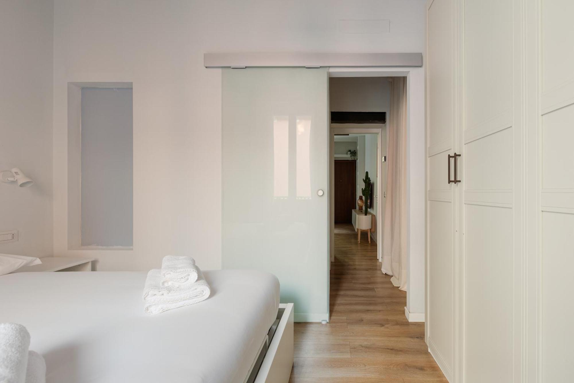 Bright Apartment -Pasteur M1 Milaan Buitenkant foto